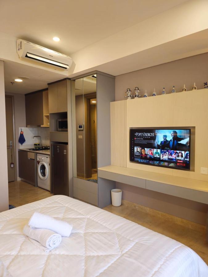 Studio Sea View Apartment At Gold Coast Pik By Mysweethome Giacarta Esterno foto