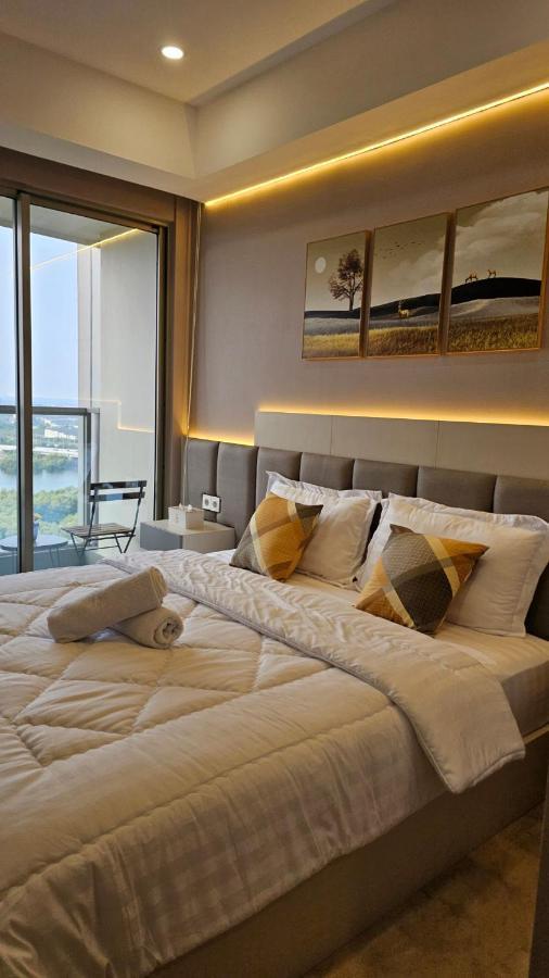 Studio Sea View Apartment At Gold Coast Pik By Mysweethome Giacarta Esterno foto