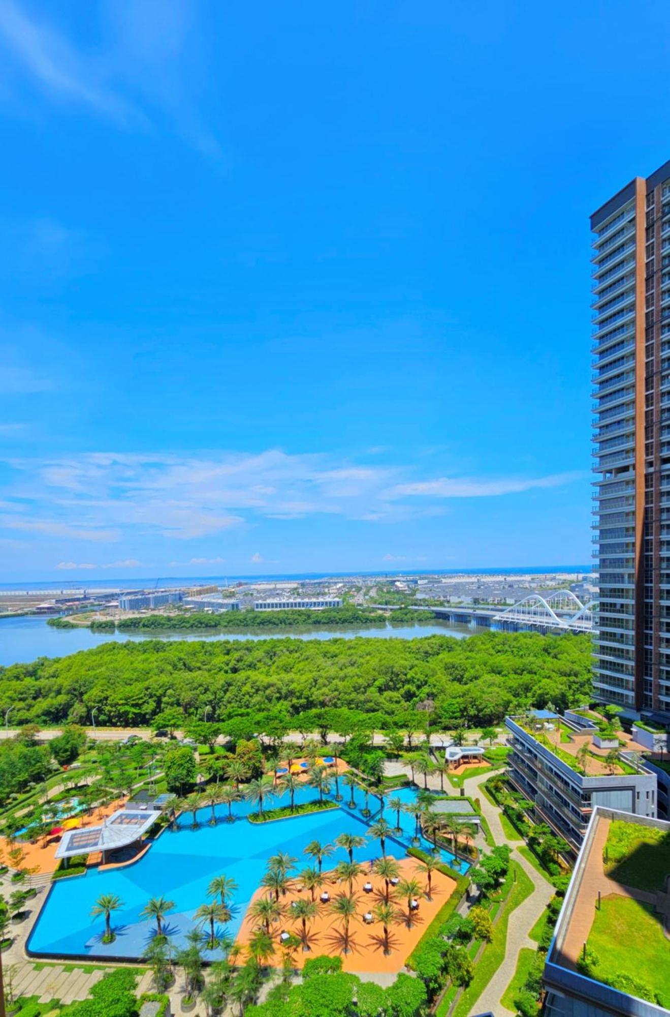 Studio Sea View Apartment At Gold Coast Pik By Mysweethome Giacarta Esterno foto