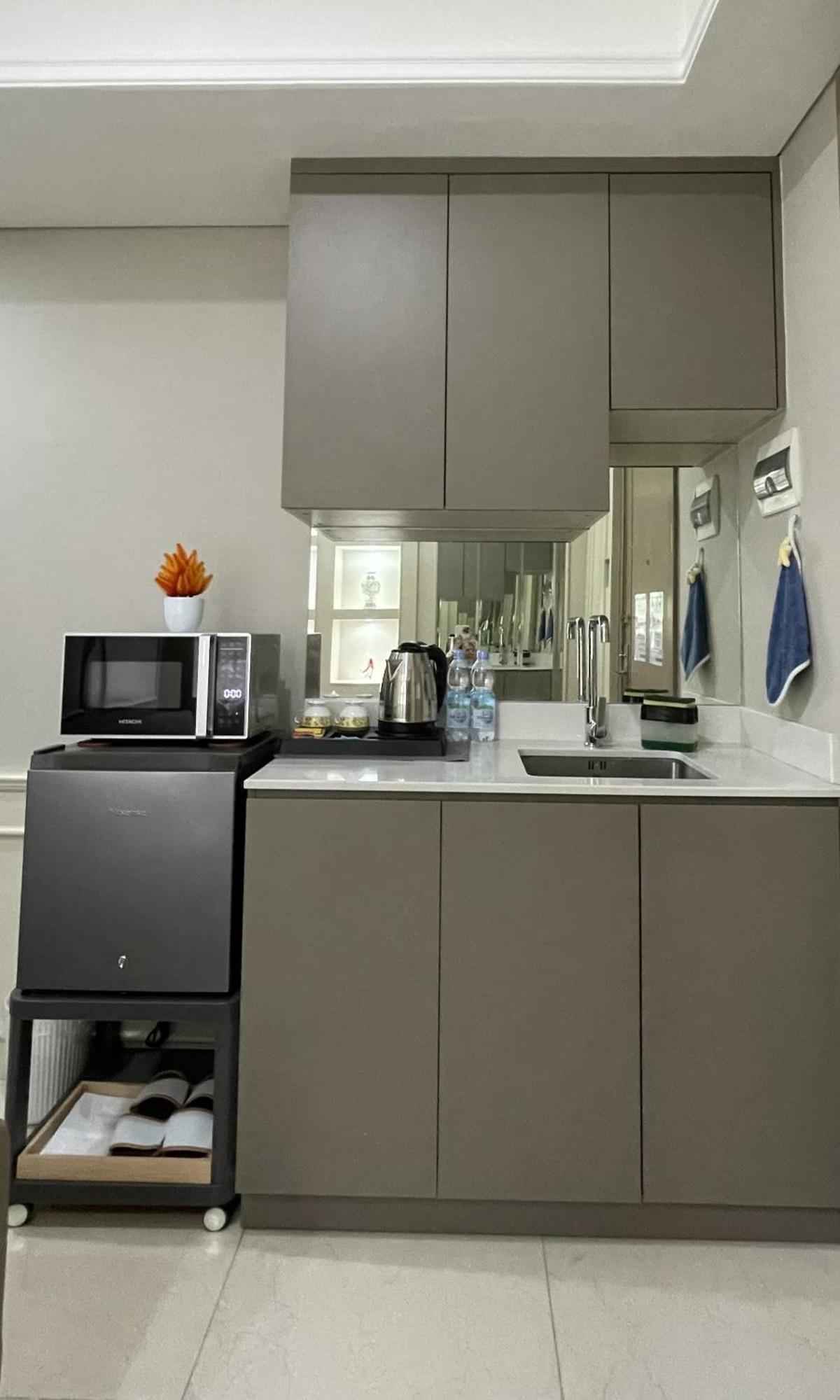 Studio Sea View Apartment At Gold Coast Pik By Mysweethome Giacarta Esterno foto