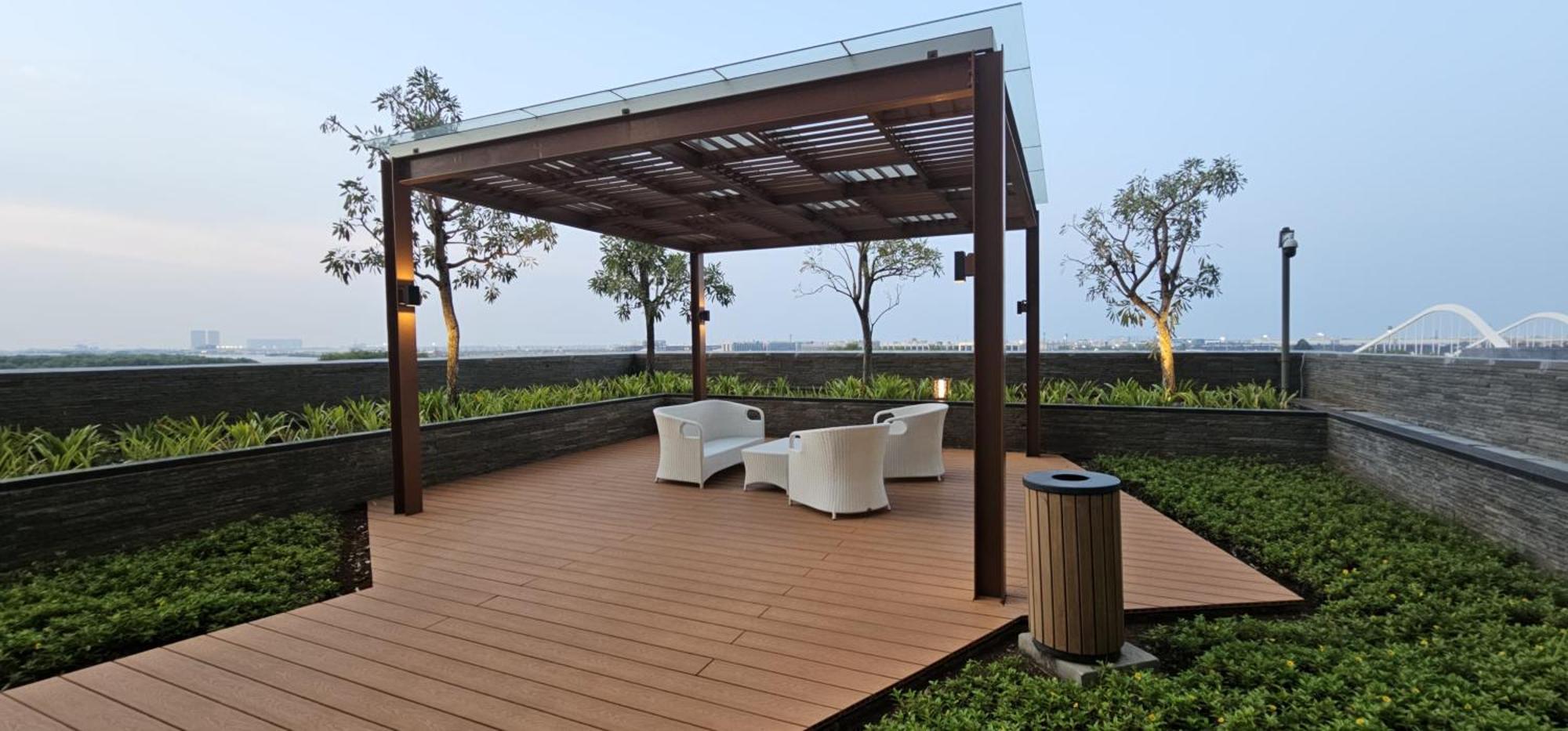 Studio Sea View Apartment At Gold Coast Pik By Mysweethome Giacarta Esterno foto